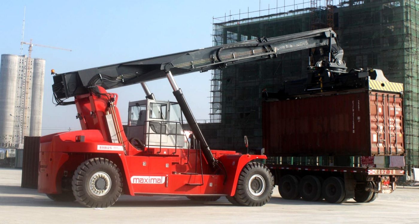 reach stacker